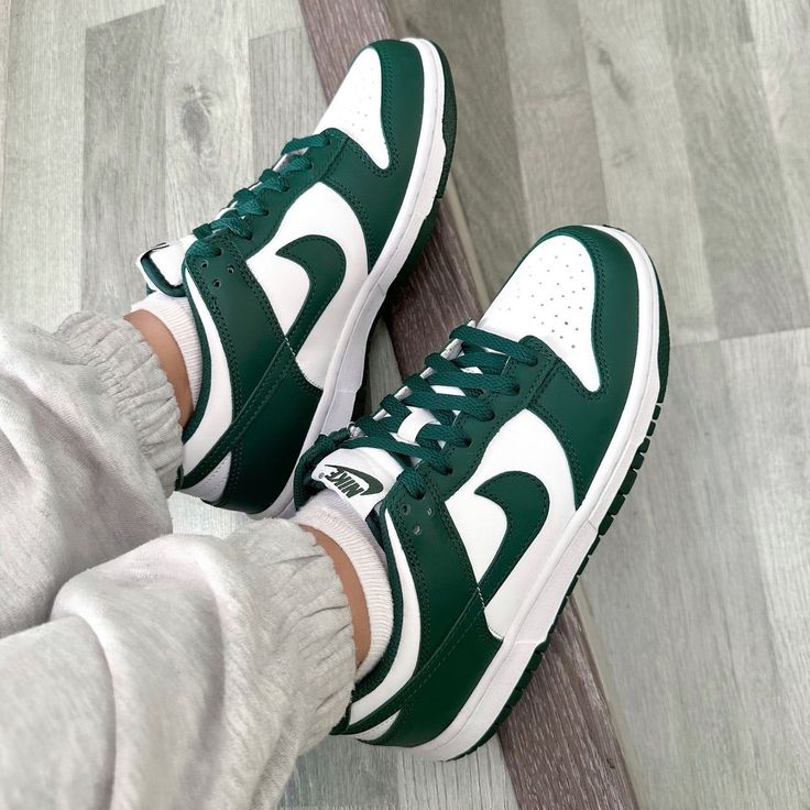 Shoes nike sb dunk gree