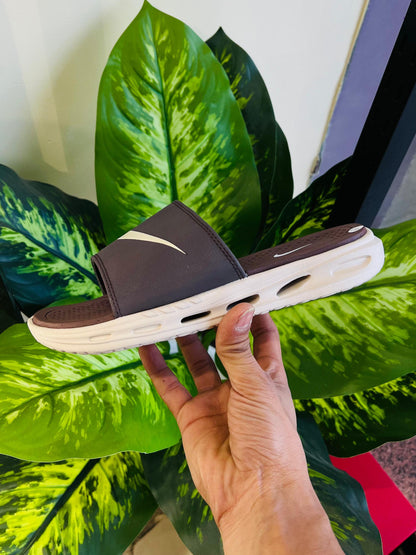 Slippers nike brown air cushion
