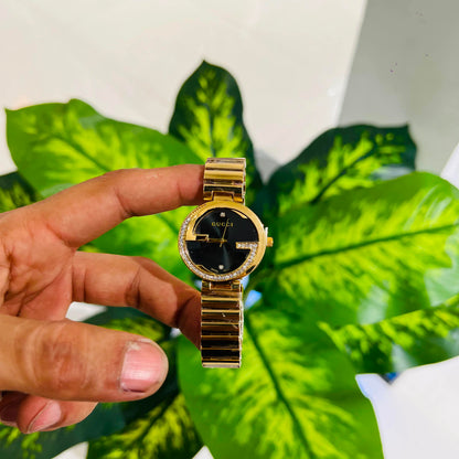 Girls watch gucci gold black