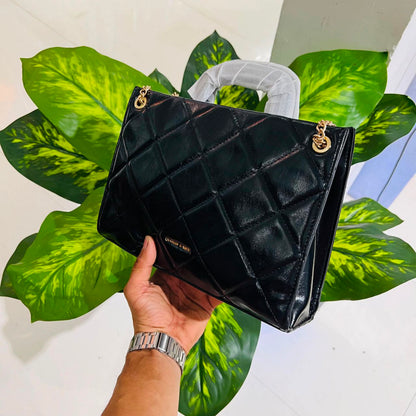 Ladies purse charles & keith