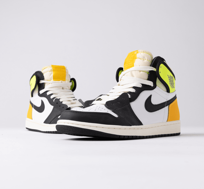Shoes nike air jordan high volt gold