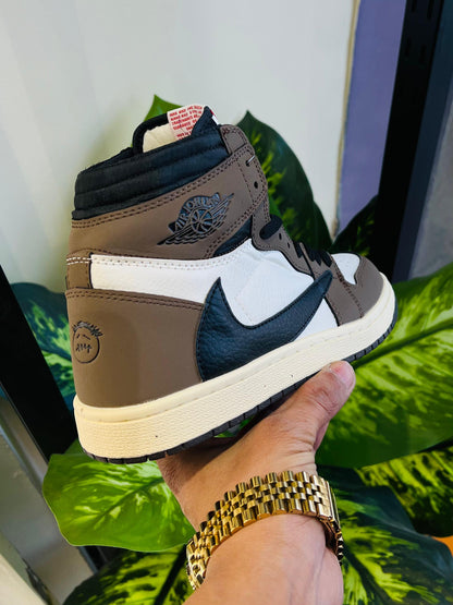 Shoes nike air jordan 1 x travis scott mocha