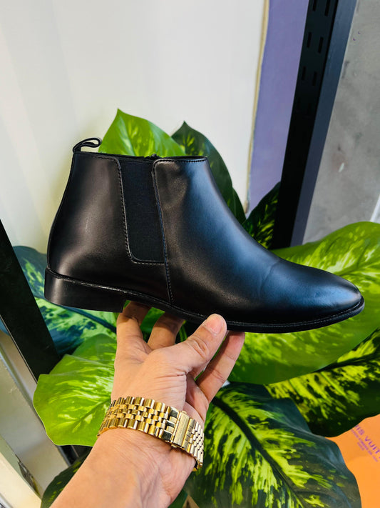 Formal chelsea franco black