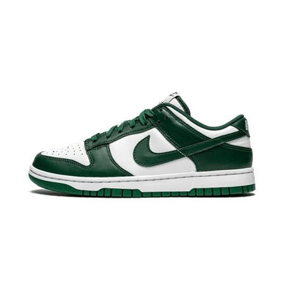 Shoes nike sb dunk green white