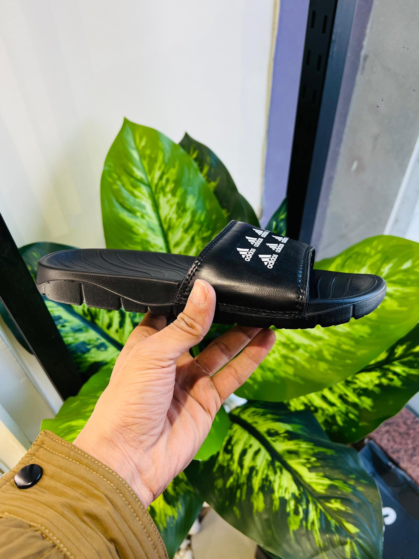 Slippers adidas black