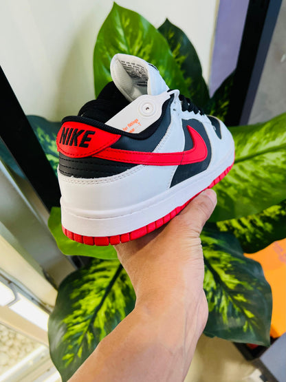 Shoes Nike sb dunk white red university black