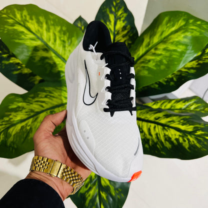 Shoes nike white running