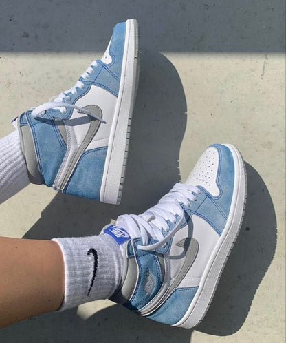 Shoes nike air jordan 1 og hyper royal blue