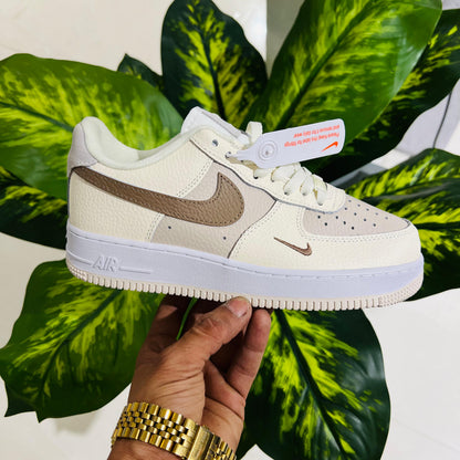 Shoes nike airforce 1 cream Og