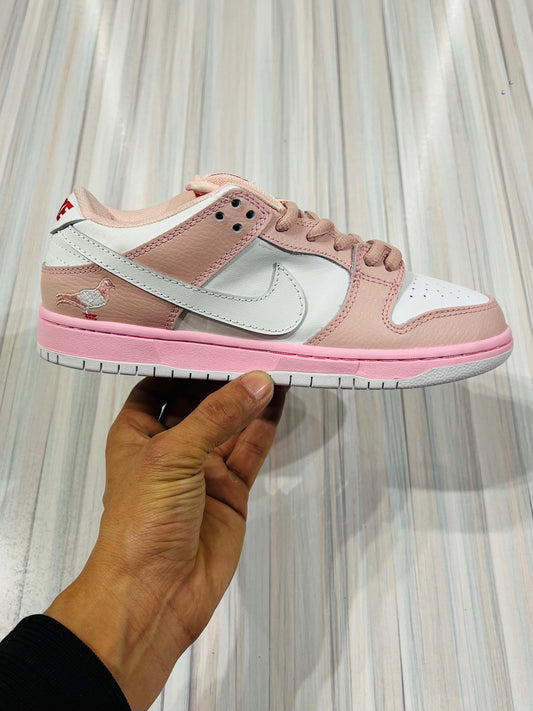 Shoes nike sb dunk pink pigeon
