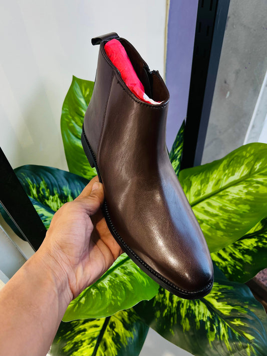 Formal chelsea the goose