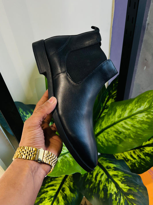 Formal chelsea aldo black