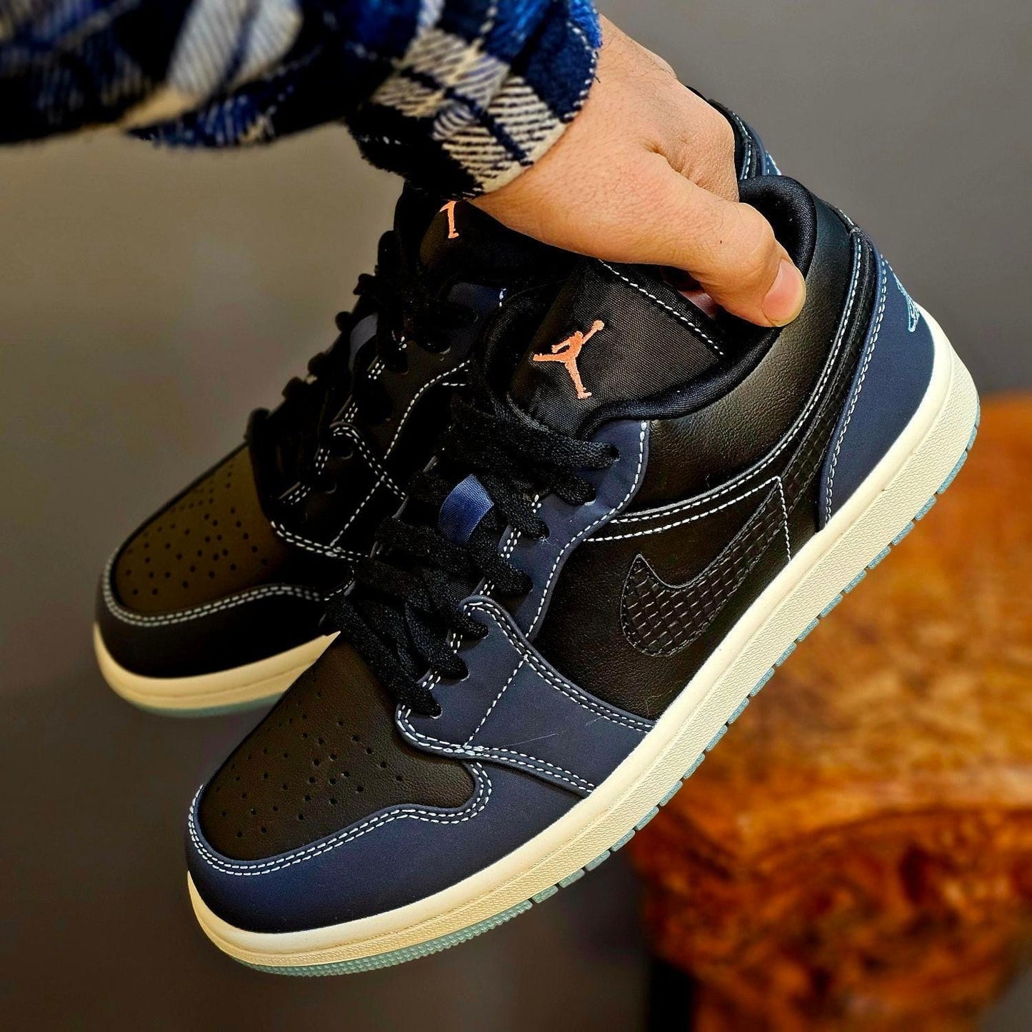 Shoes nike air jordan 1 blue