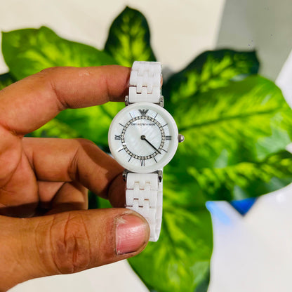 Girls watch armani white ceramic