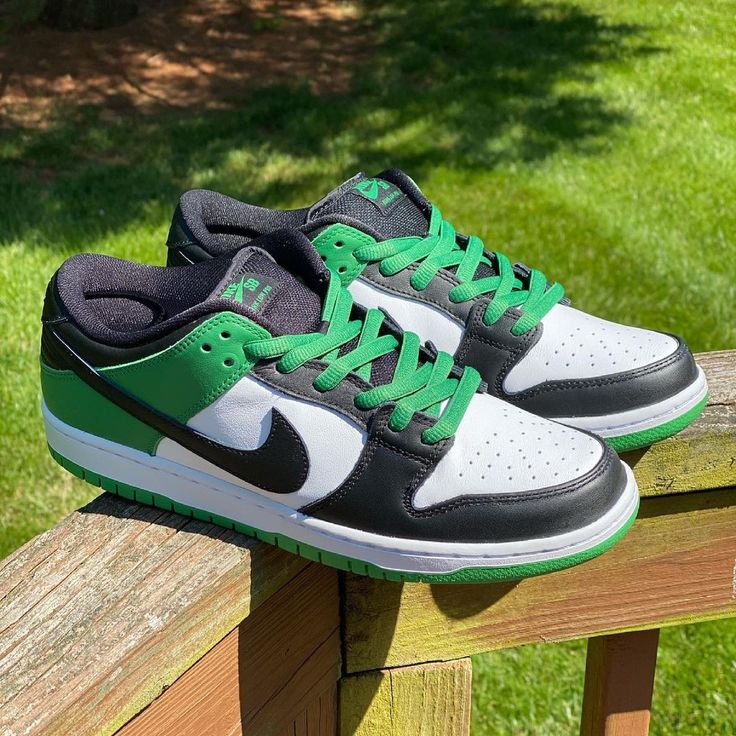 Shoes nike sb dunk green low pro