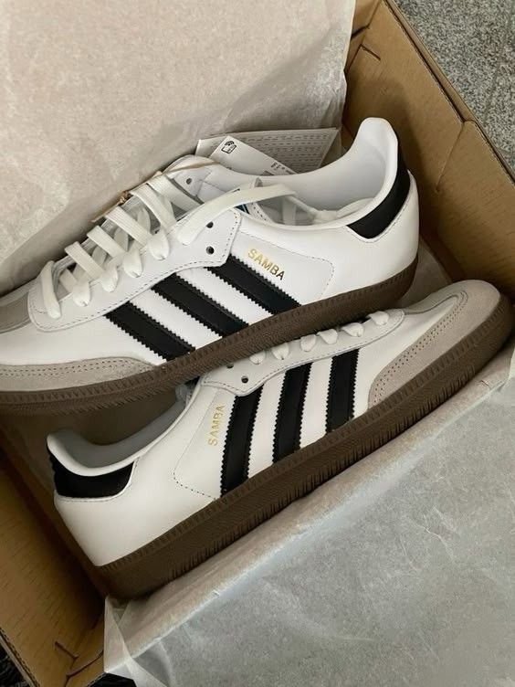 Shoes adidas samba white