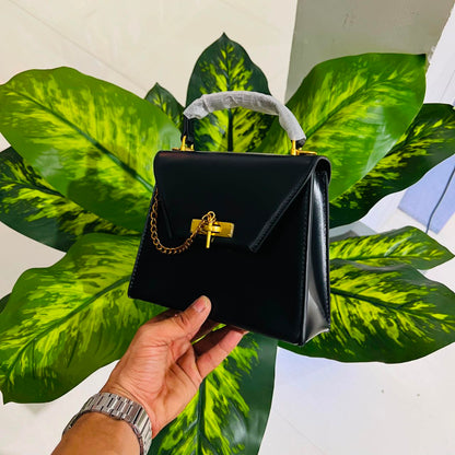 Ladies purse charles & keith
