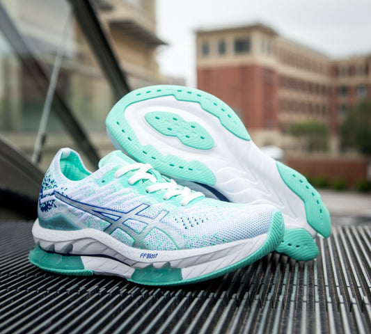 Shoes asics gel kinsei blast