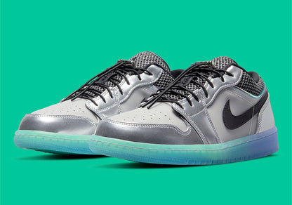 Shoes nike air jordan 1 low grey mettalic silver grey