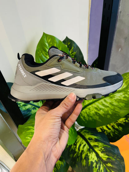 Shoes Adidas terrex