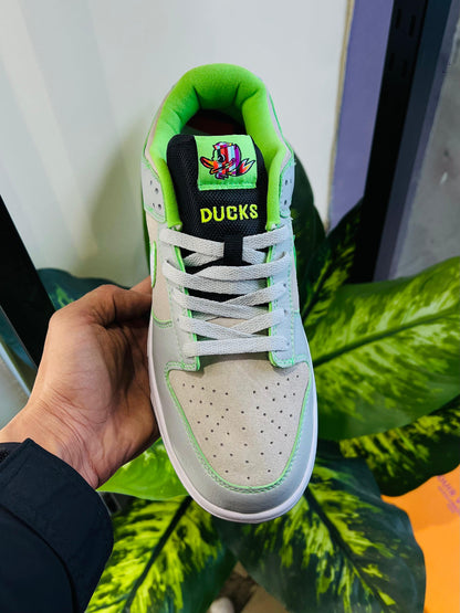 Shoes nike sb dunk neon green grey matching
