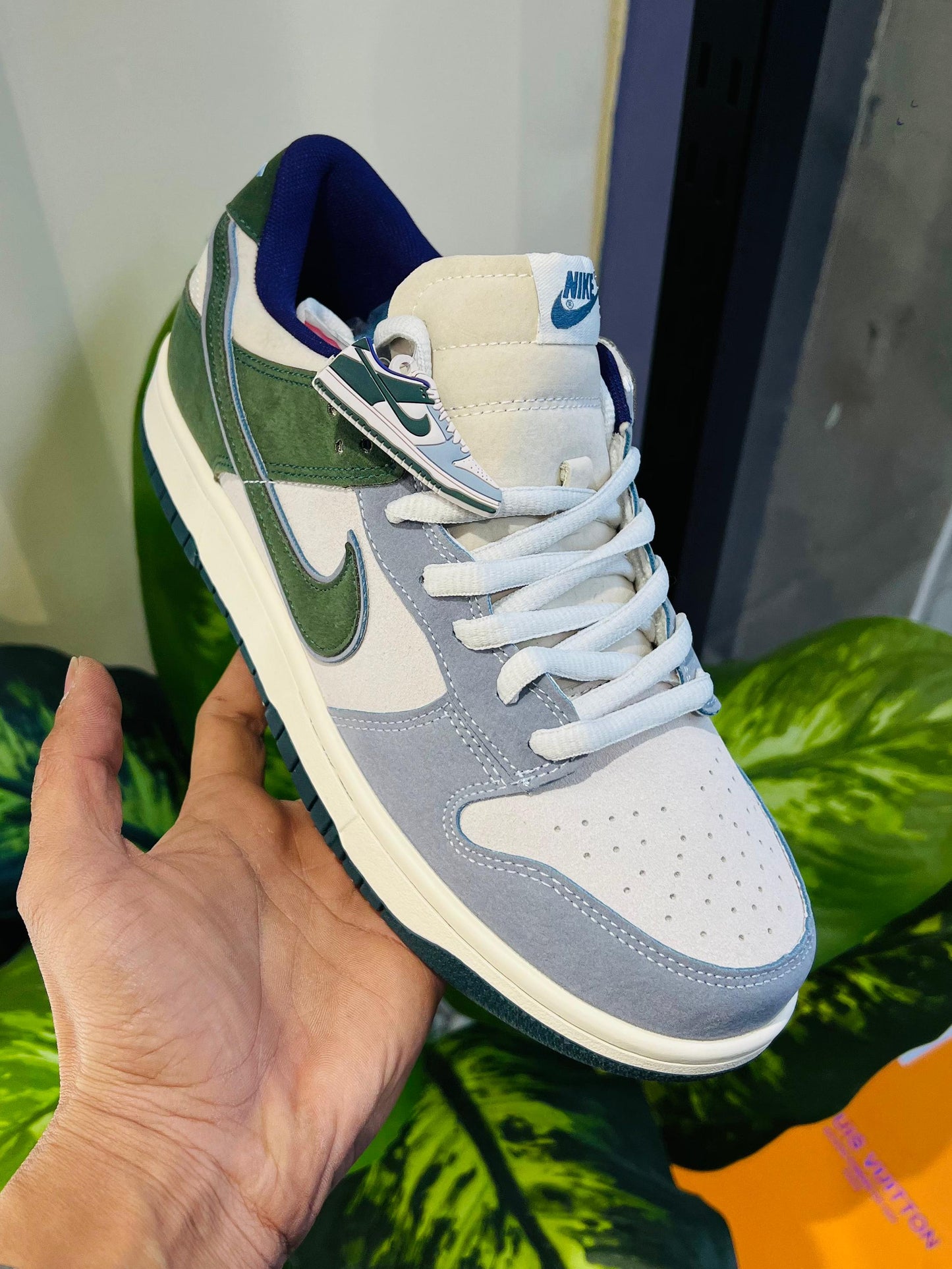 Shoes nike sb dunk green blue matching