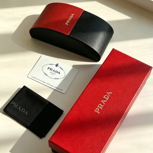 Shades box 📦 prada
