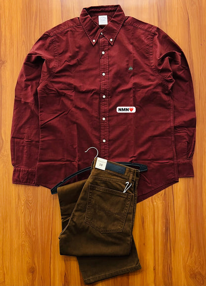 Shirt solid colour. Blast wash. Peach soft. Oxford fabric ( feels like velvet smooth ) so fckn damn awesome. Quality is speaking