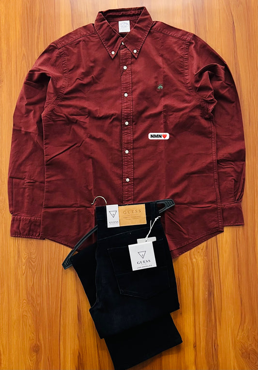 Shirt solid colour. Blast wash. Peach soft. Oxford fabric ( feels like velvet smooth ) so fckn damn awesome. Quality is speaking