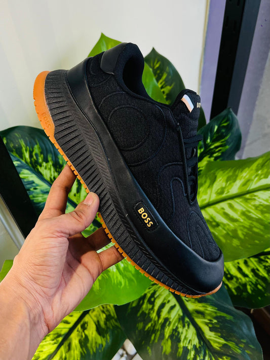 Shoes boss black top british brown sole bottom