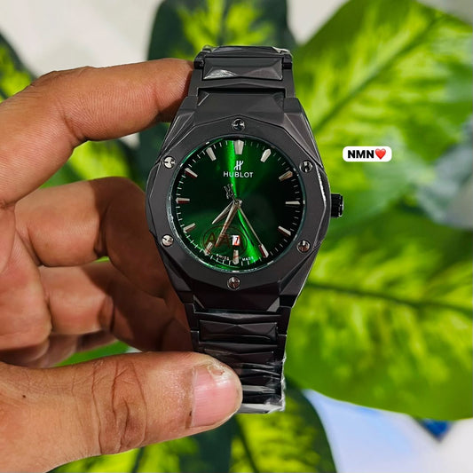 Watch hublot dark grey green