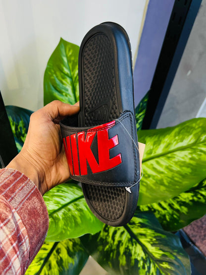 Slippers nike black