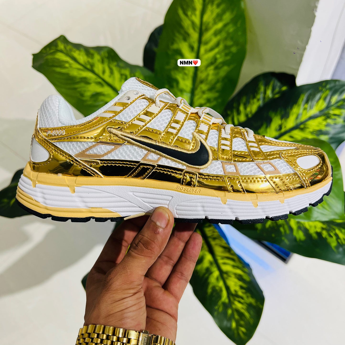 Shoes nike p6000 golden white
