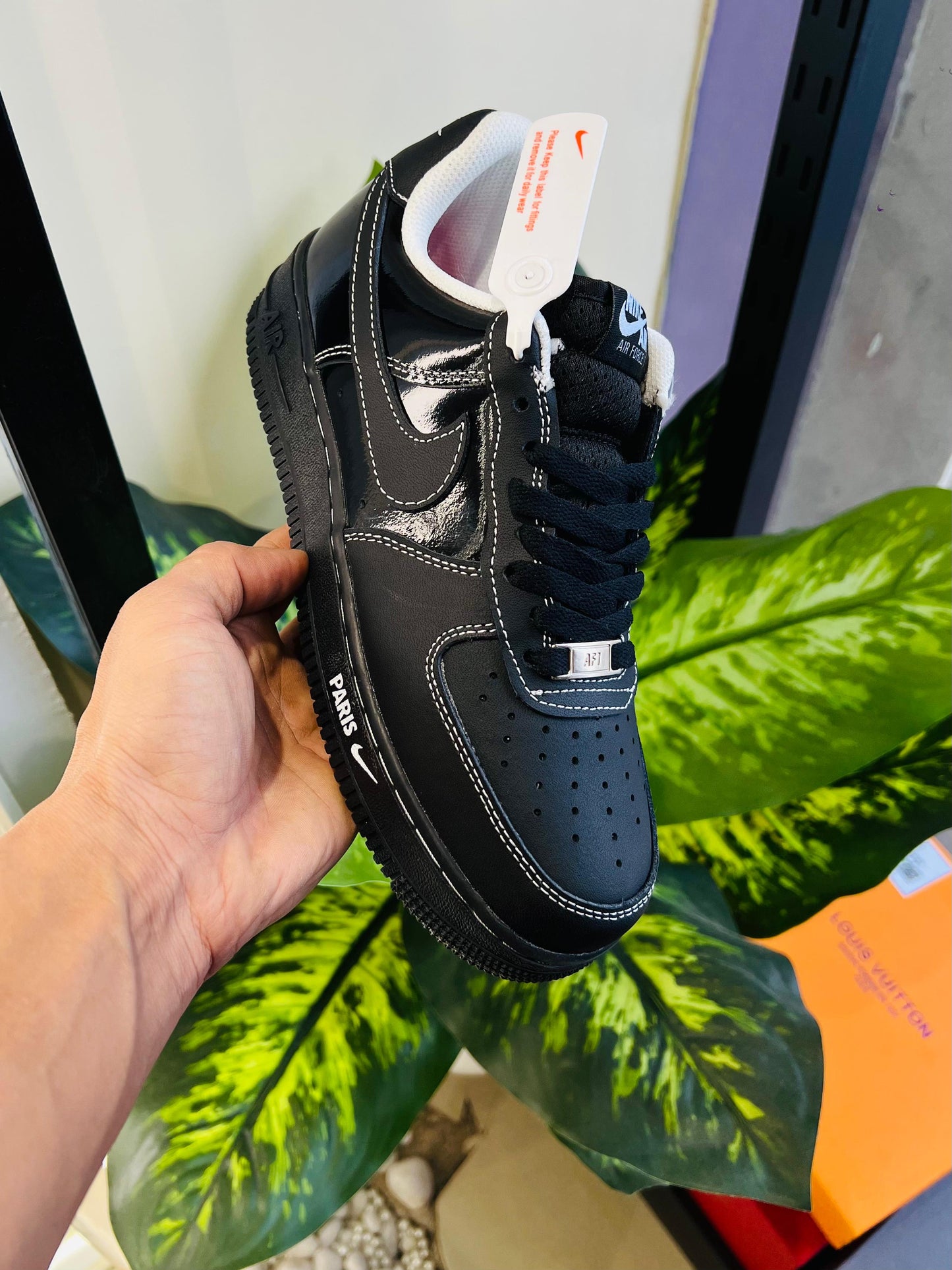 Shoes Nike airforce 1 black paris