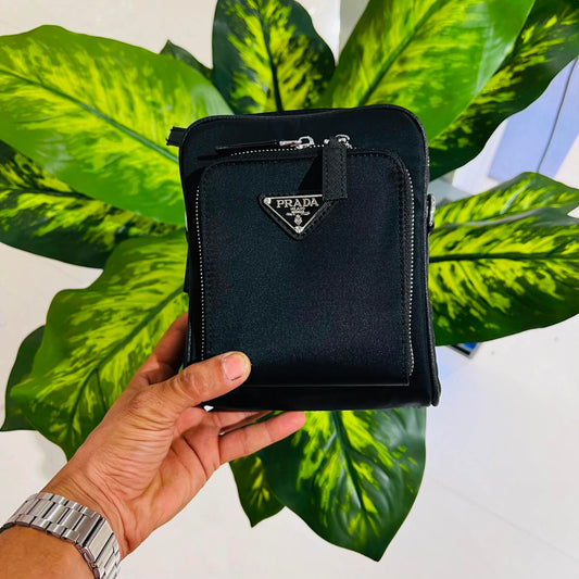 Side bag prada