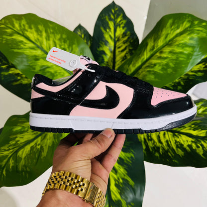 Shoes nike sb dunk patent black pink