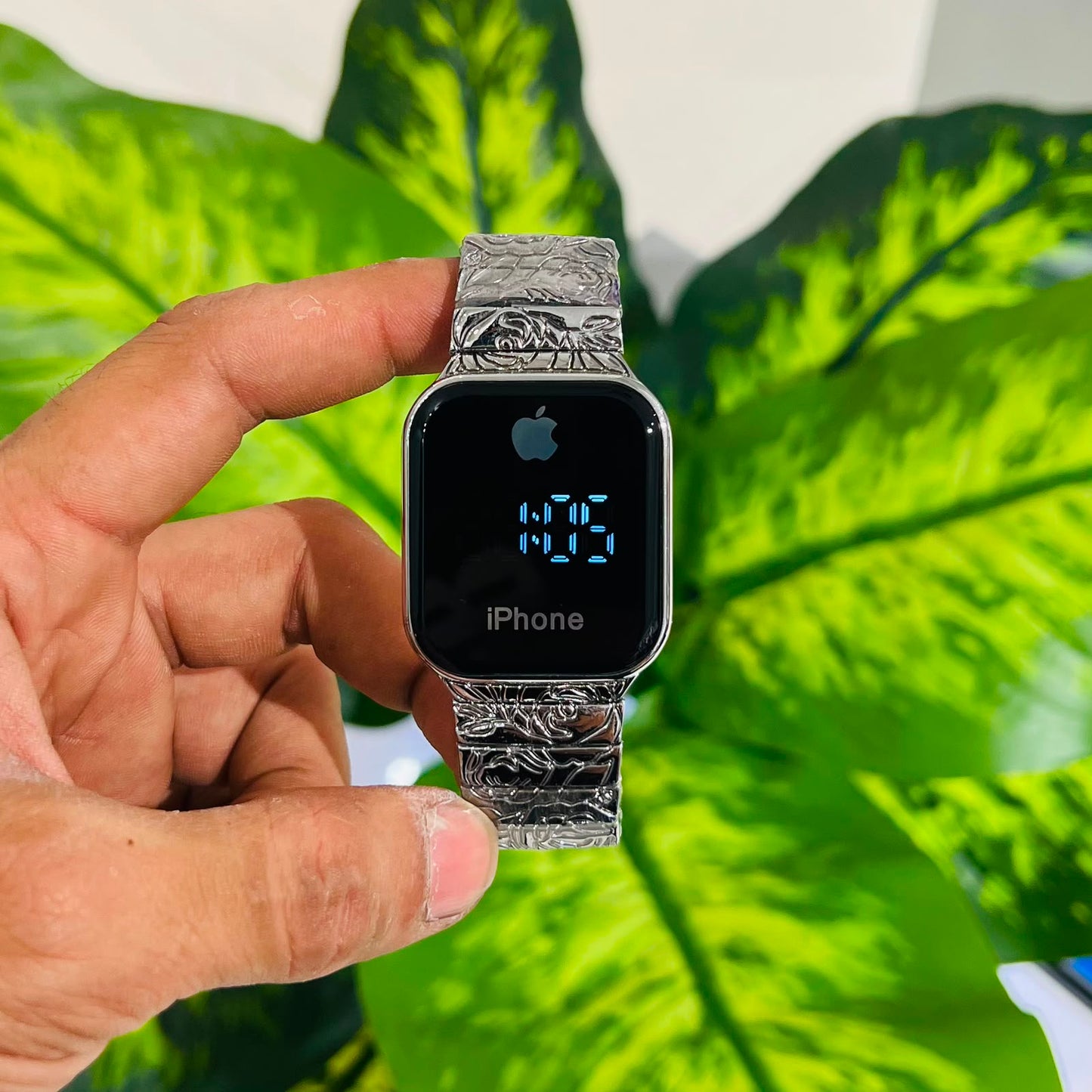 Watch iphone silver digital