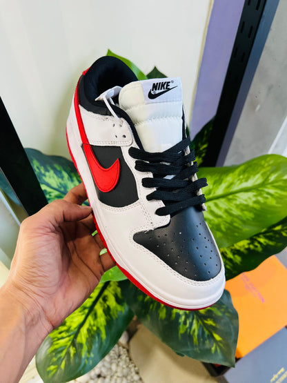 Shoes Nike sb dunk white red university black