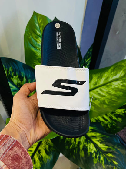 Slippers skecher black white