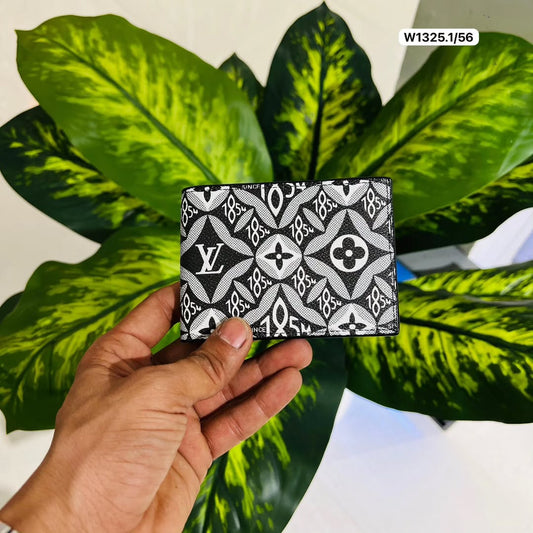 Wallet lv print black white