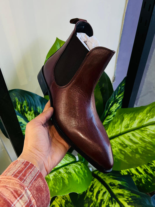 Formal chelsea brown eagle toe